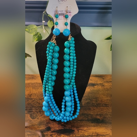 FREE With Purchase ✨️Cato Green Blue Necklace & Earring Set 18" Beaded Set - Picture 3 of 3